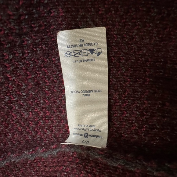 Lululemon shoulder wrap/ scarf - Picture 4 of 5